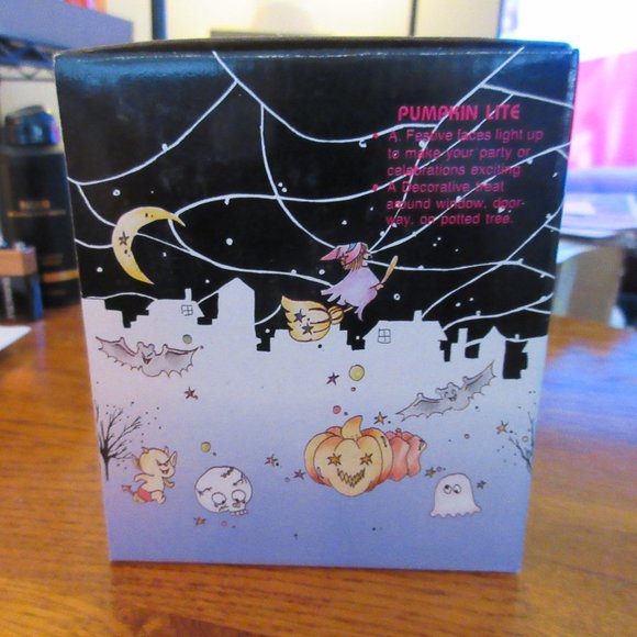 12 light up string along pumpkin lights - Picture 2 of 8